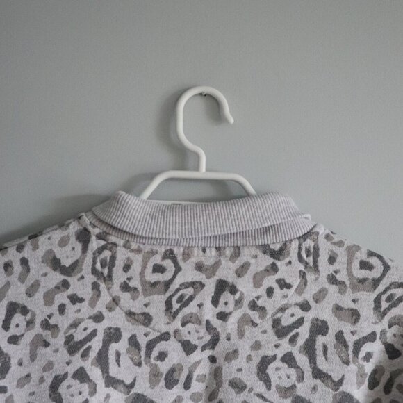 Aerie Women's Sz S Cream Animal Print Oversized 1/4 Zip Relaxed Pullover Sweater - Picture 8 of 16